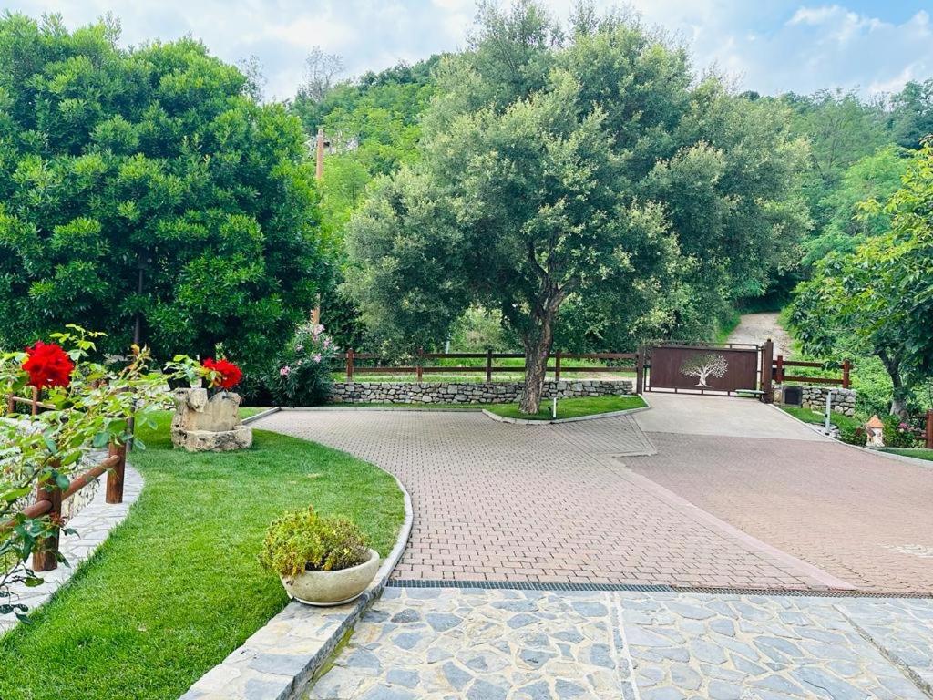 Le Lanterne Acomodação com café da manhã Villa dʼAlmè Exterior foto