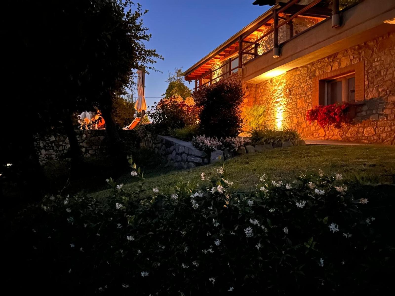 Le Lanterne Acomodação com café da manhã Villa dʼAlmè Exterior foto